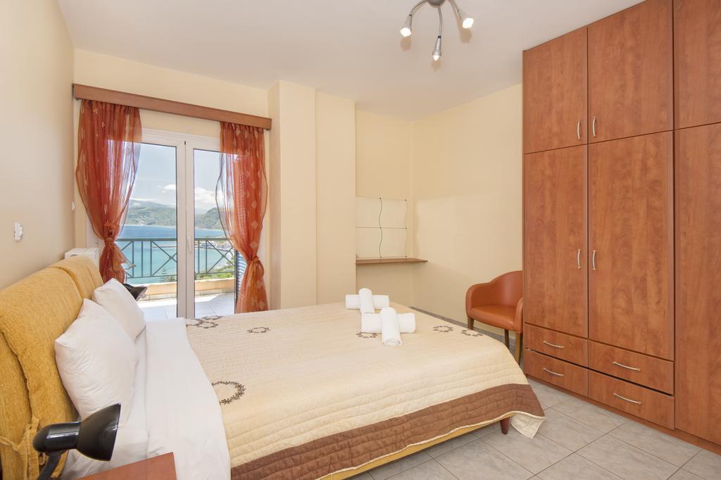 Panorama Hotel Platána エクステリア 写真